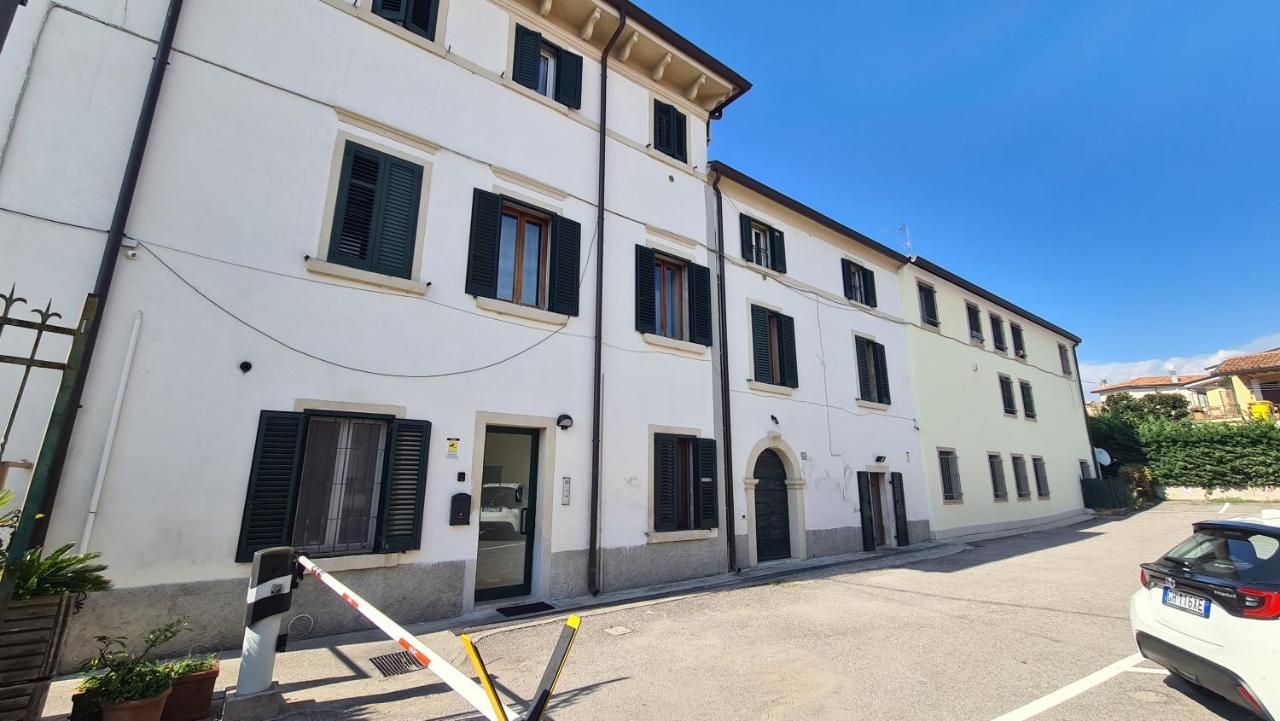 Bardo House Apartment Bardolino Bagian luar foto