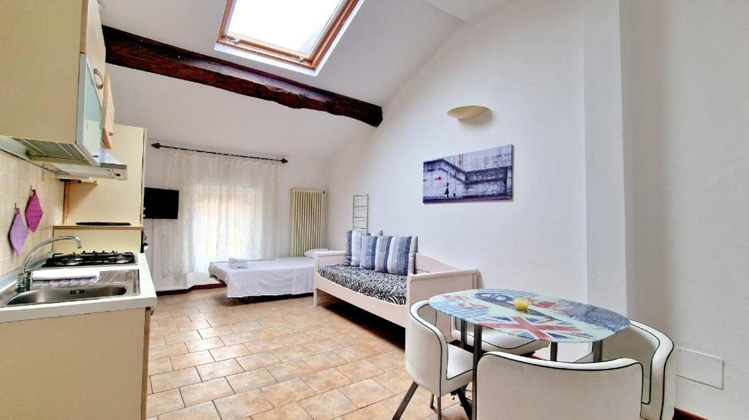 Bardo House Apartment Bardolino Bagian luar foto